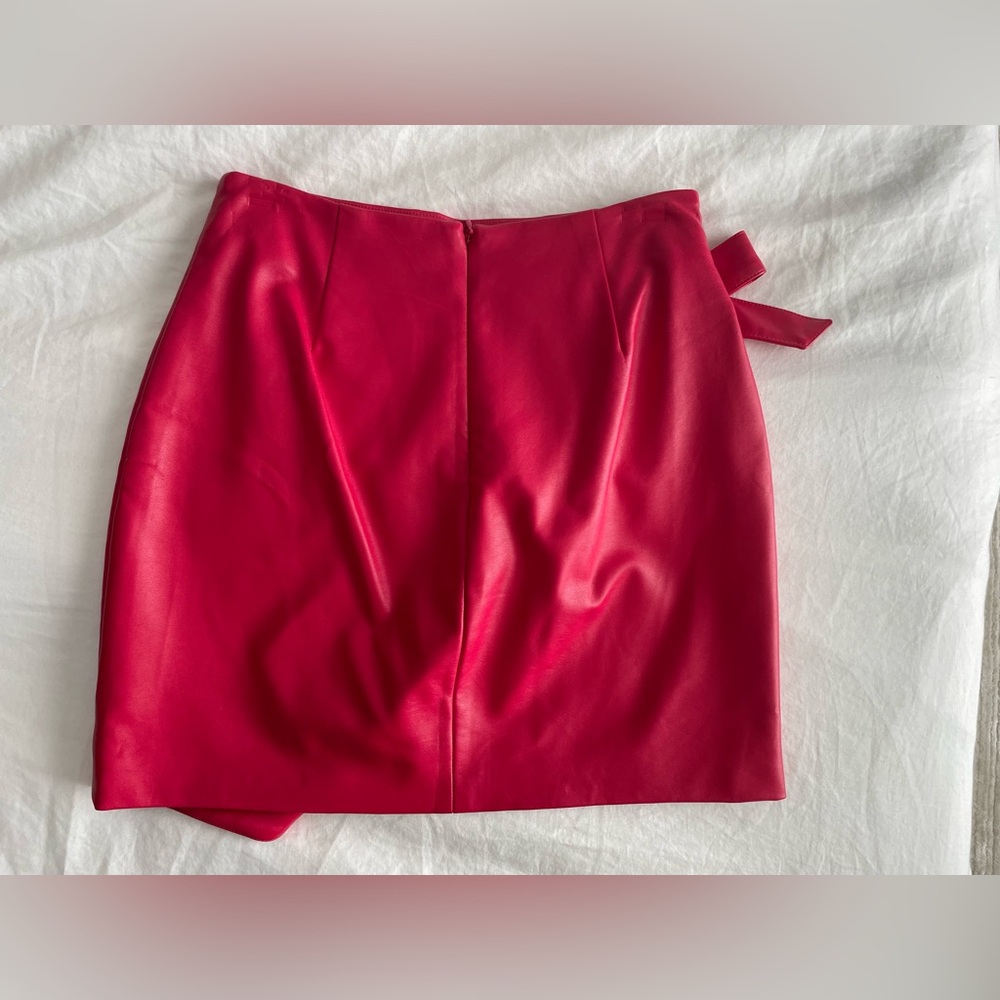 Lovers + Friends Dion Mini Skirt in Cherry Red - Picture 5 of 6